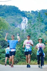 BIB: 6016, 0012
                            <button type="button" onclick="openModal(18880388)" class="btn btn-primary btn-sm float-right btn-popup" data-toggle="modal" data-target=".modal-high-quality">
                        <i class="fas fa-shopping-cart"></i> Add to Cart
                    </button>
                                            <button type="button" onclick="isThisMe(18880388, true)" class="btn btn-success btn-sm float-right btn-popup btn-isme hidden" data-toggle="tooltip" data-placement="bottom" title="นี่คือรูปของคุณใช่ไหม คลิกที่นี่เพื่อเอาเข้าอัลบั้ม">
                        <i class="fas fa-plus"></i> Add to album
                    </button>
                    <button type="button" onclick="isThisMe(18880388, false)" class="btn btn-warning btn-sm float-right btn-popup btn-isnotme hidden">
                        <i class="fas fa-ban"></i> Remove from album
                    </button>